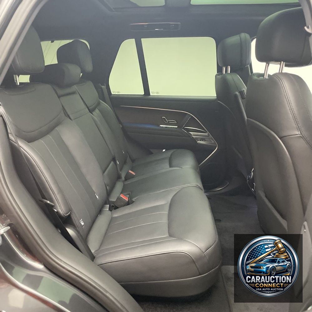 2023 Land Rover Range Rover P400 SE