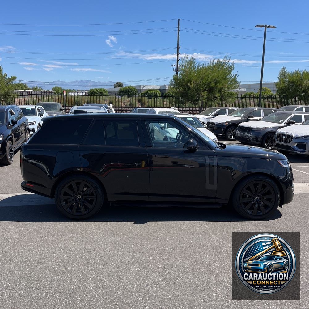 2023 Land Rover Range Rover SE