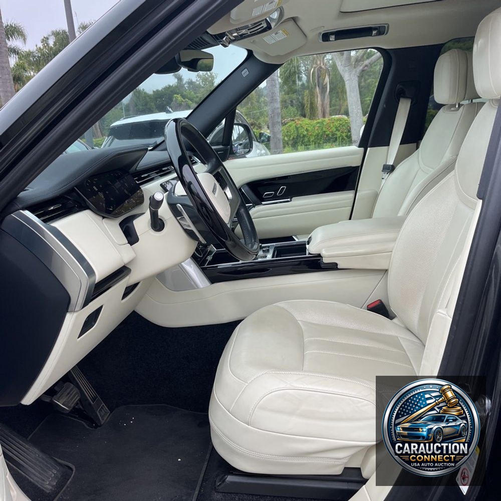 2023 Land Rover Range Rover P400 SE