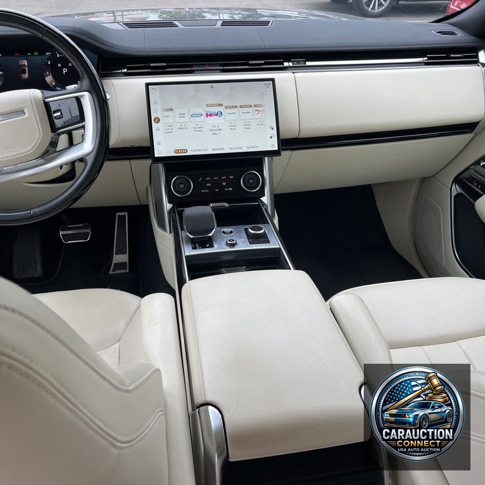 2023 Land Rover Range Rover P400 SE