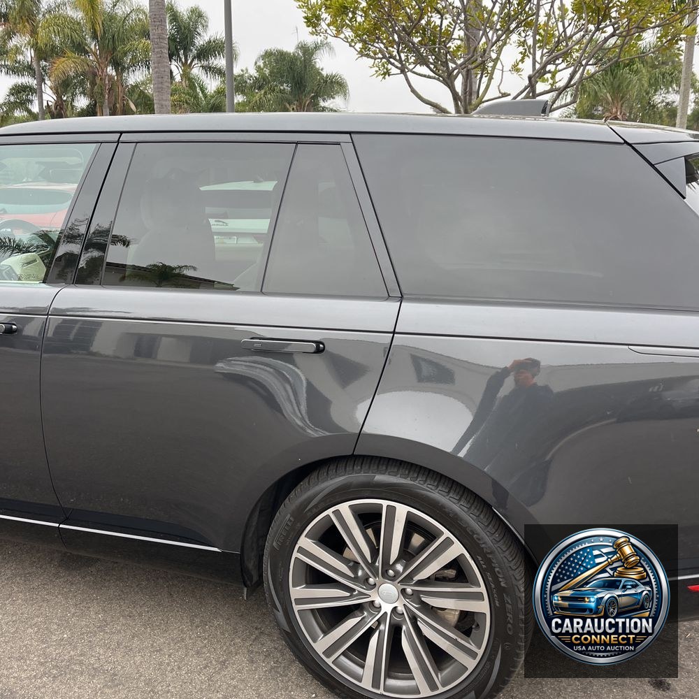 2023 Land Rover Range Rover P400 SE