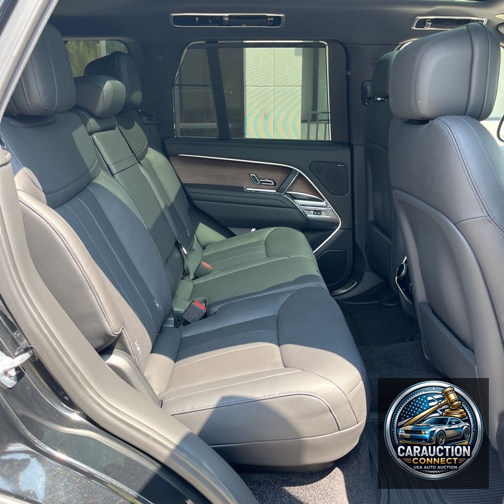 2023 Land Rover Range Rover P400 SE