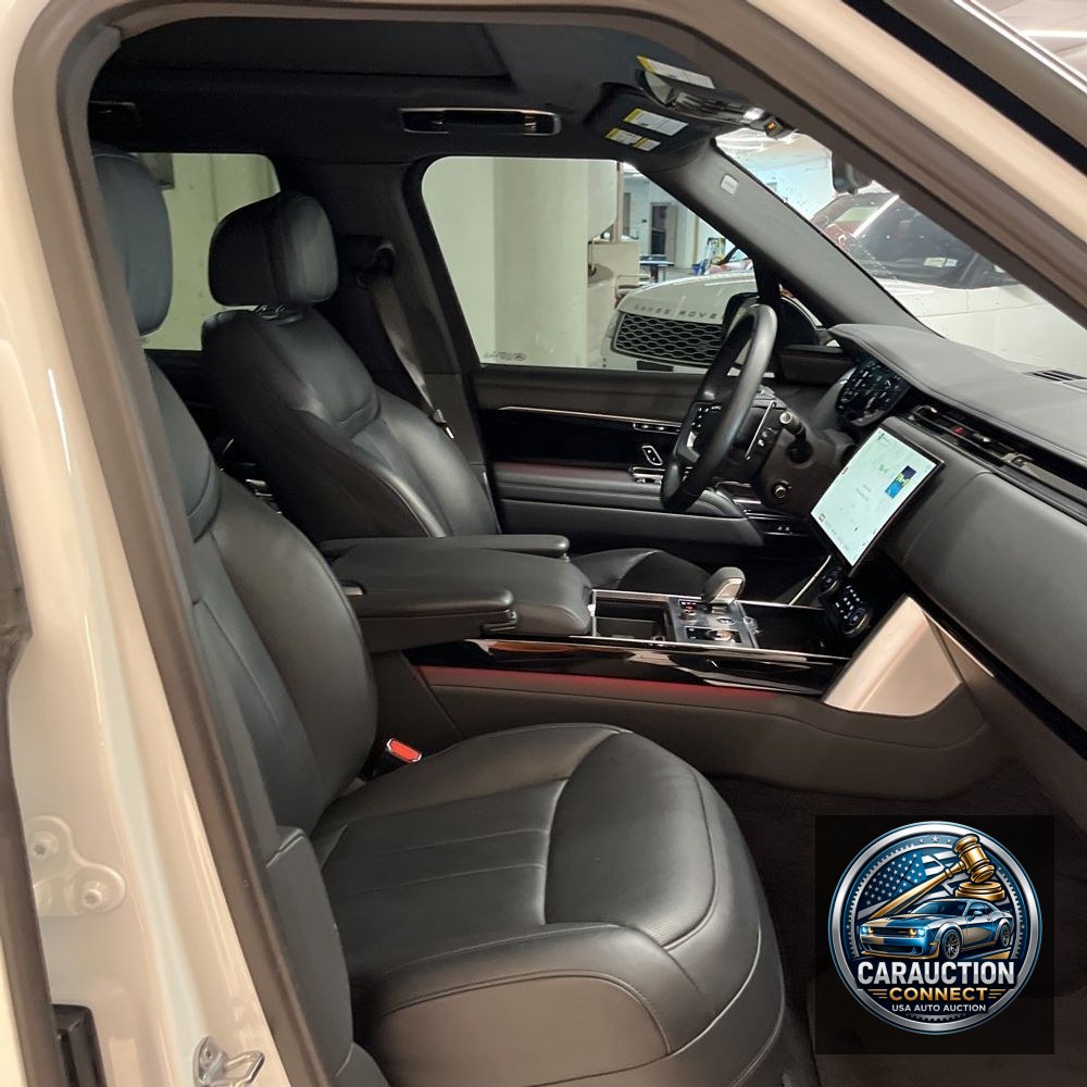 2023 Land Rover Range Rover SE