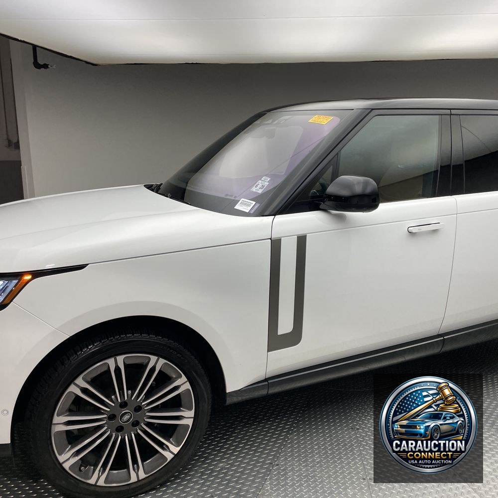 2023 Land Rover Range Rover P400 SE LWB