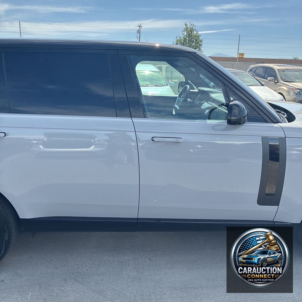2023 Land Rover Range Rover P530 SV LWB