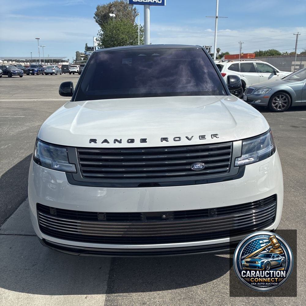 2023 Land Rover Range Rover P530 SV LWB