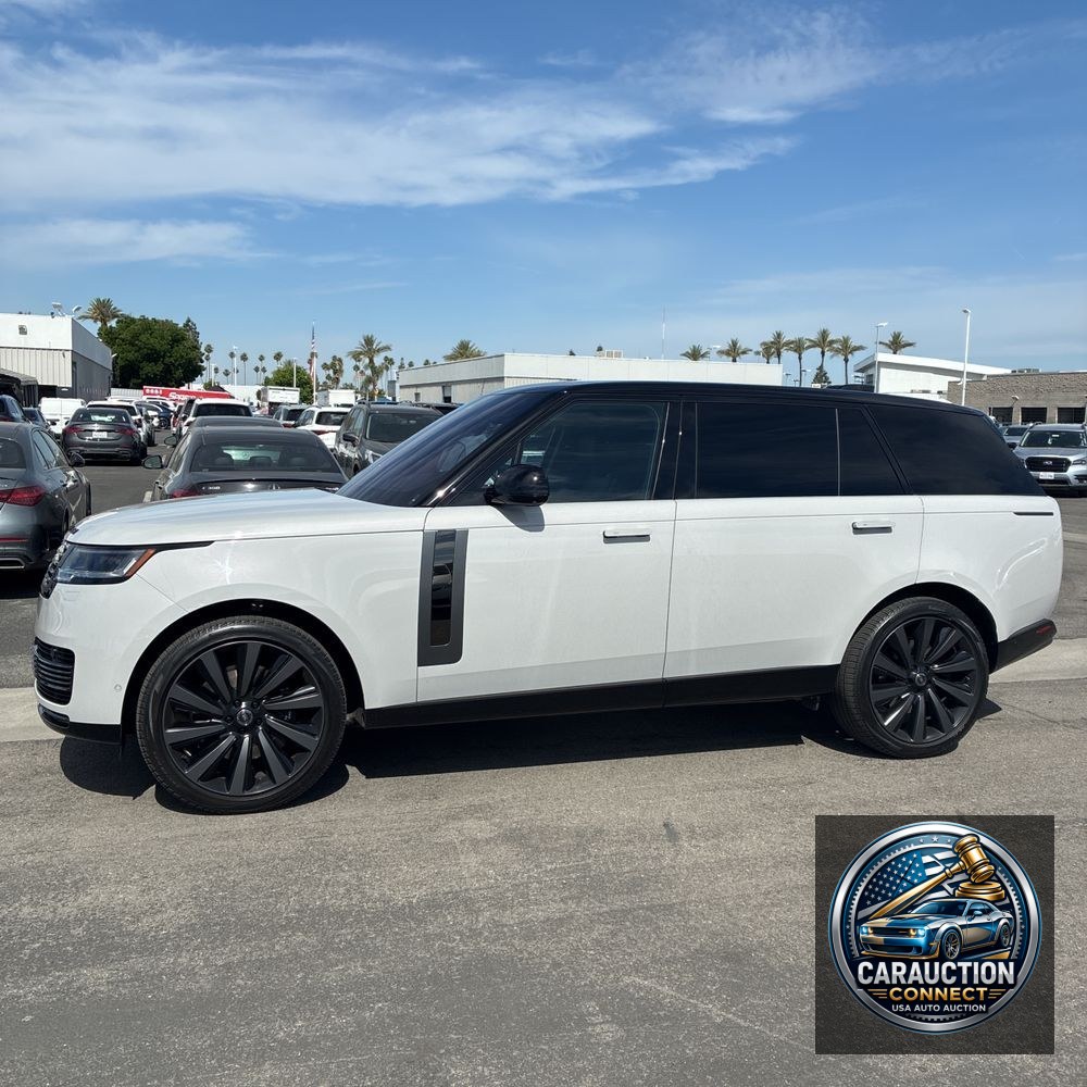 2023 Land Rover Range Rover P530 SV LWB