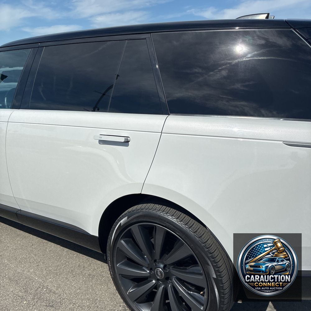 2023 Land Rover Range Rover P530 SV LWB