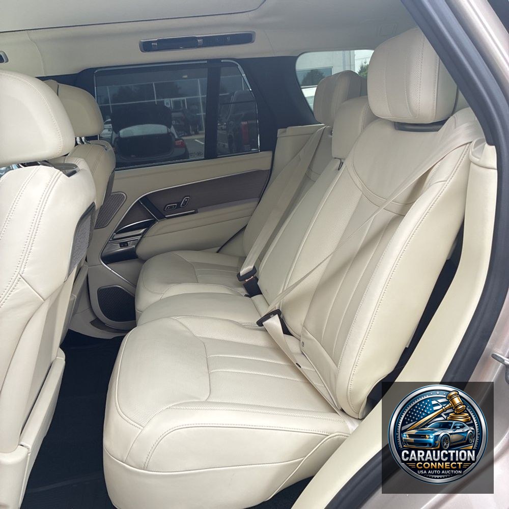2023 Land Rover Range Rover P530 First Edition