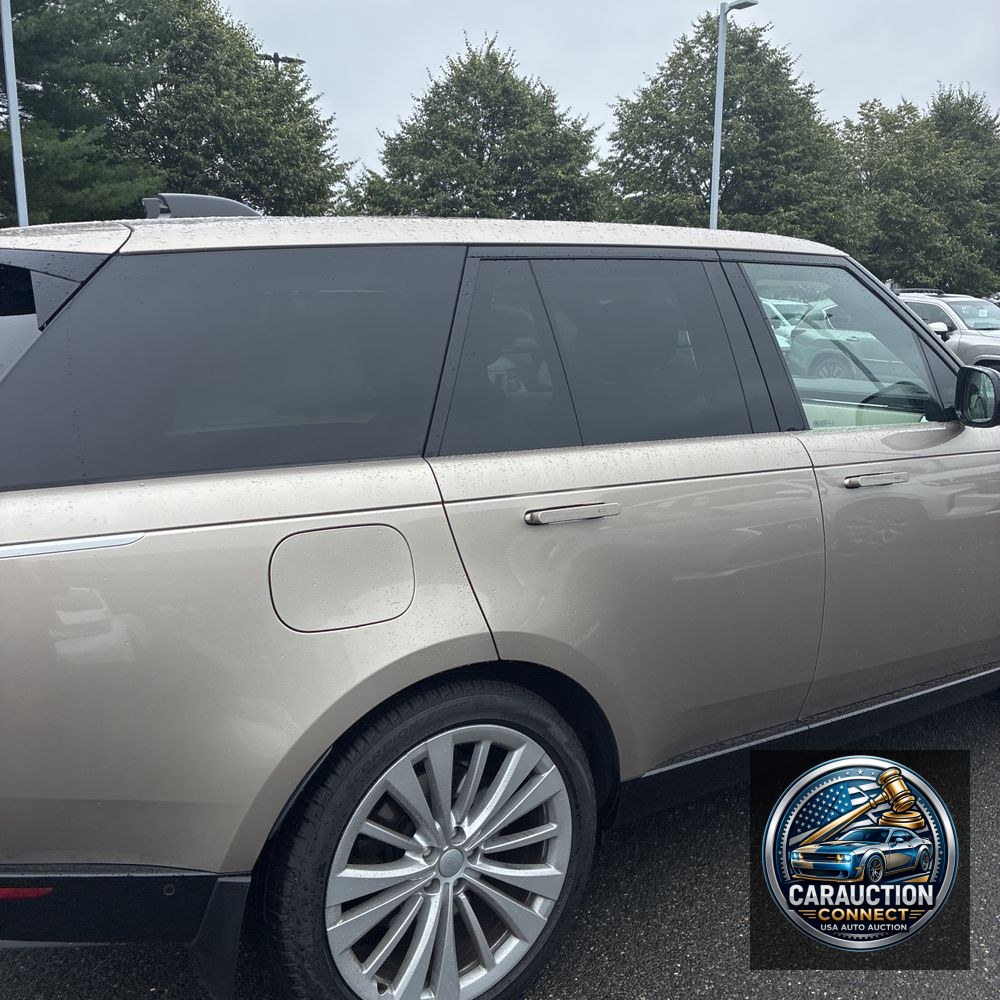 2023 Land Rover Range Rover P530 First Edition