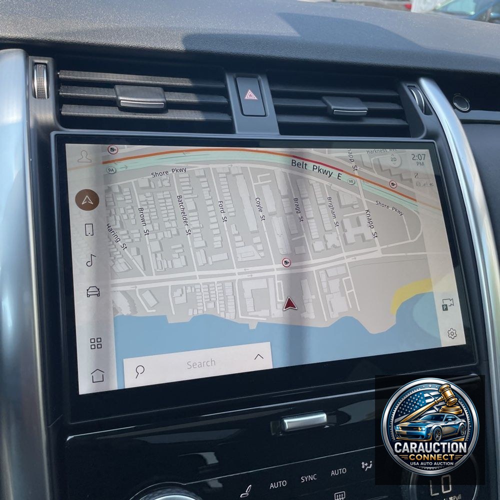 2024 Land Rover Discovery S P300