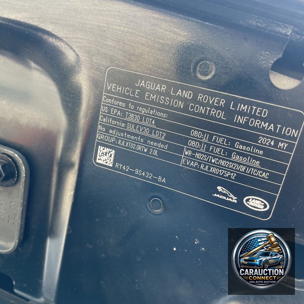 2024 Land Rover Discovery S P300