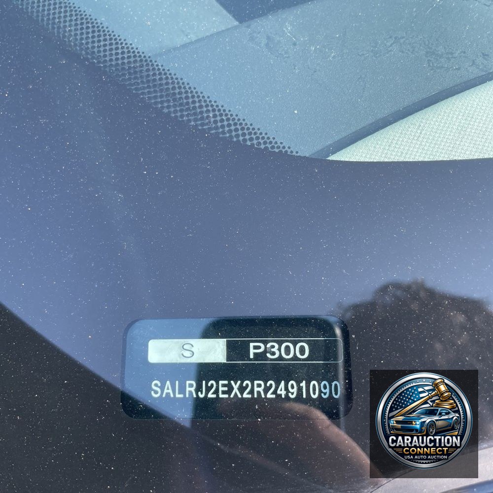 2024 Land Rover Discovery S P300
