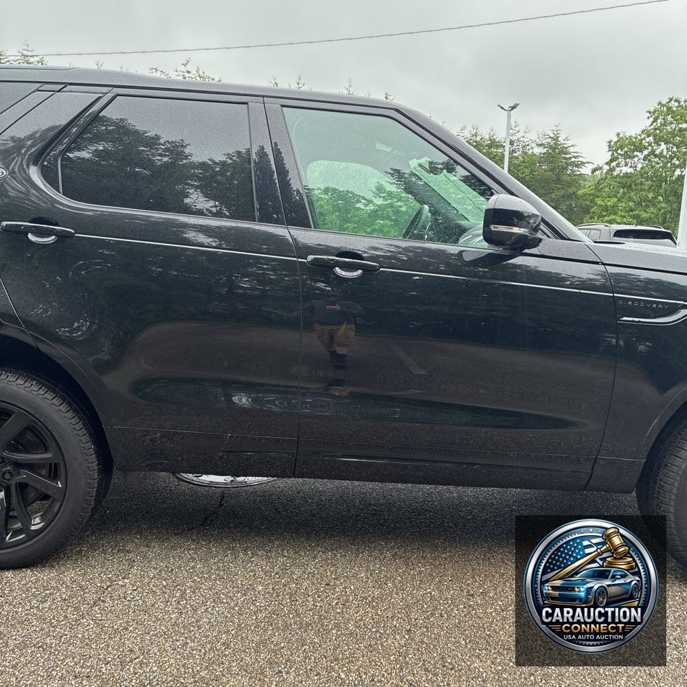 2024 Land Rover Discovery P360 Dynamic SE