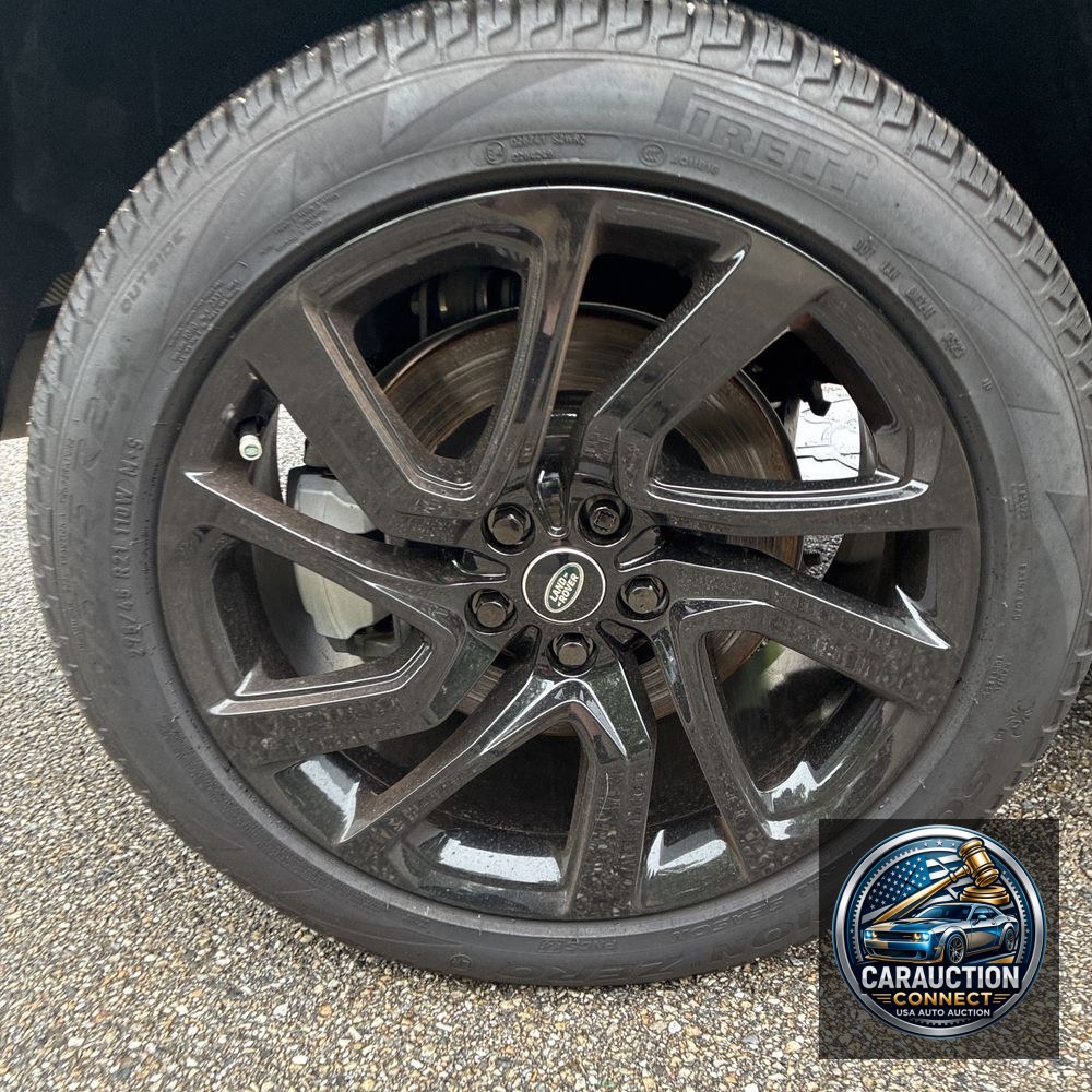 2024 Land Rover Discovery P360 Dynamic SE
