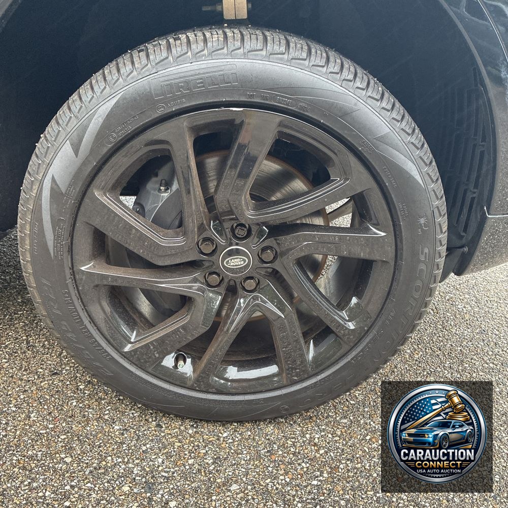2024 Land Rover Discovery P360 Dynamic SE