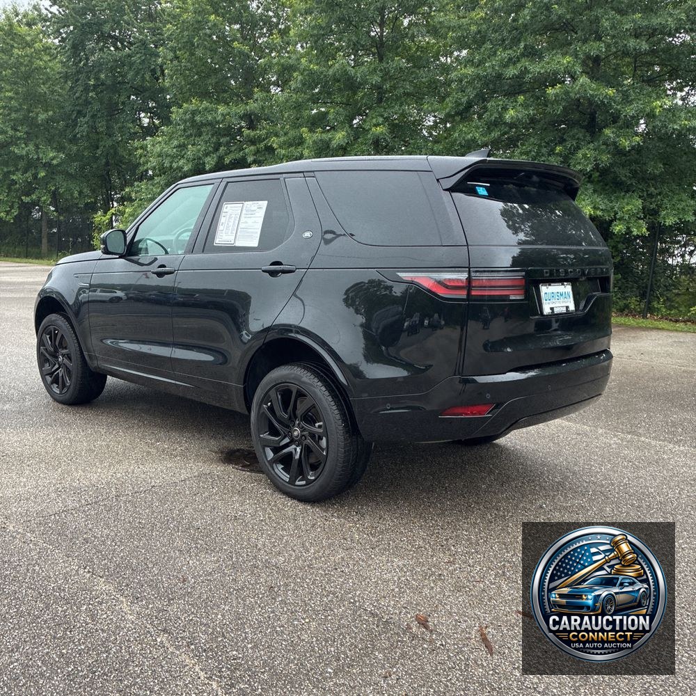 2024 Land Rover Discovery P360 Dynamic SE