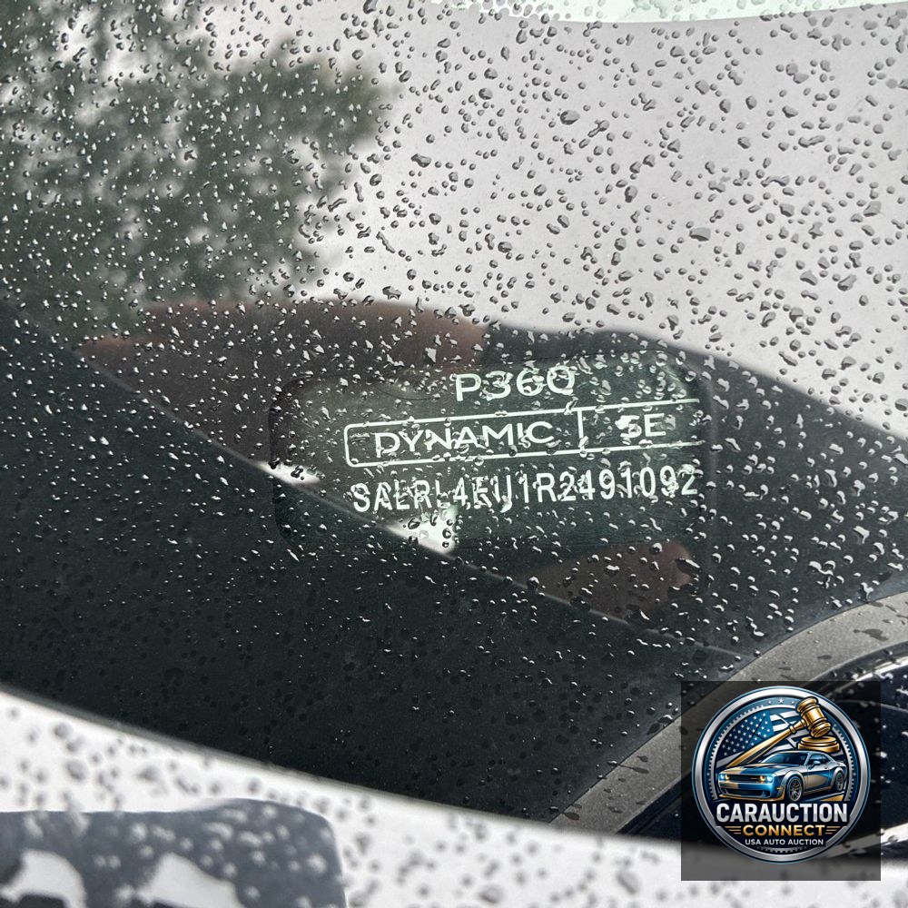 2024 Land Rover Discovery P360 Dynamic SE