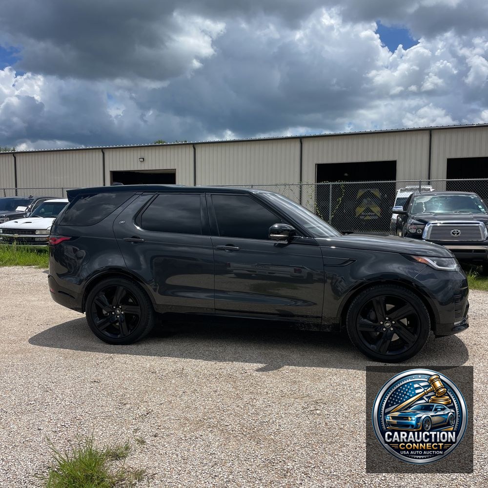 2023 Land Rover Discovery P360 HSE R-Dynamic
