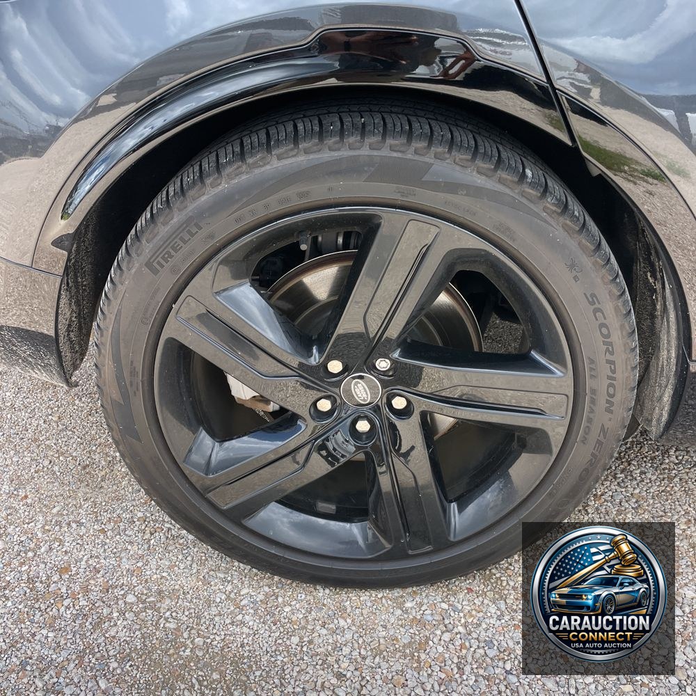 2023 Land Rover Discovery P360 HSE R-Dynamic