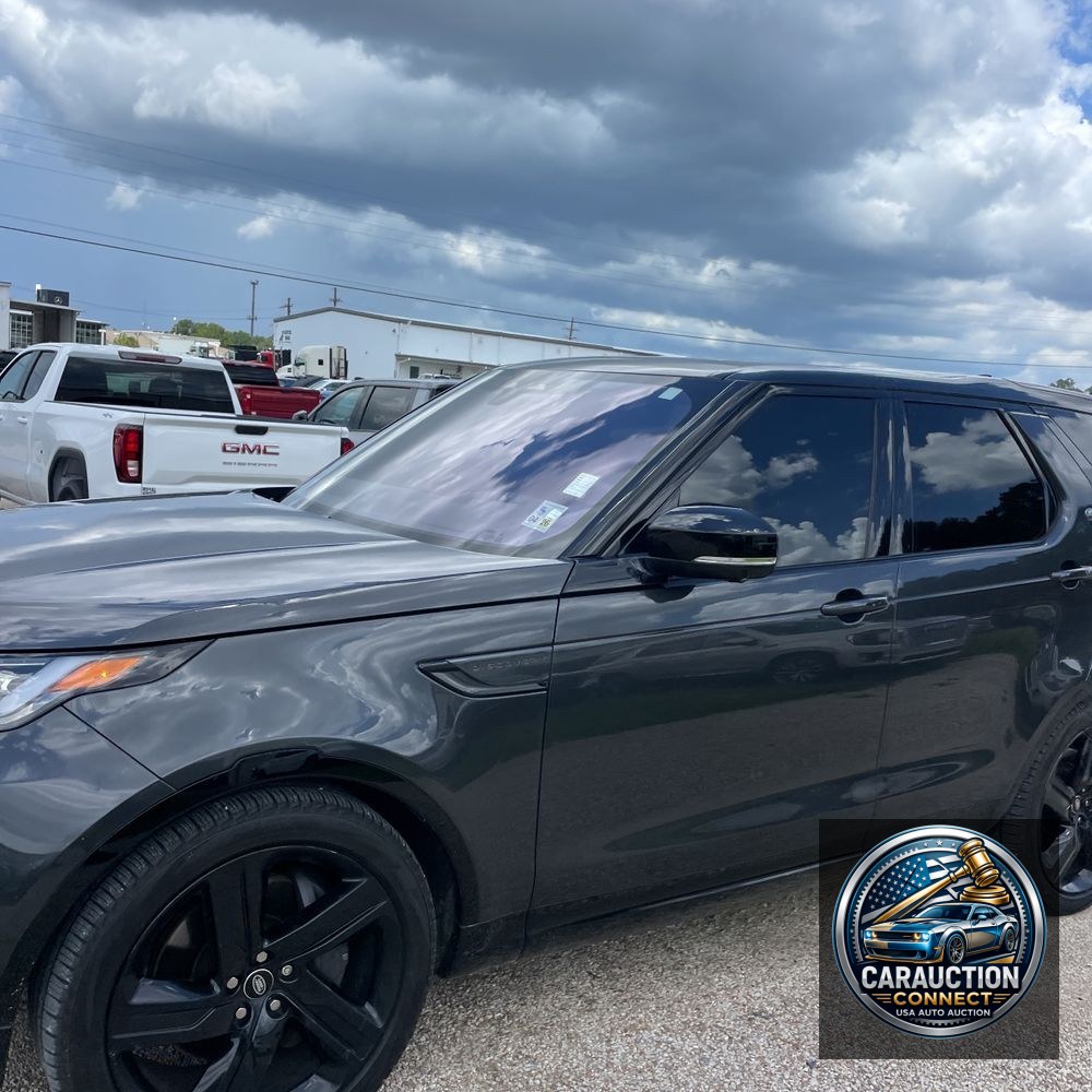 2023 Land Rover Discovery P360 HSE R-Dynamic