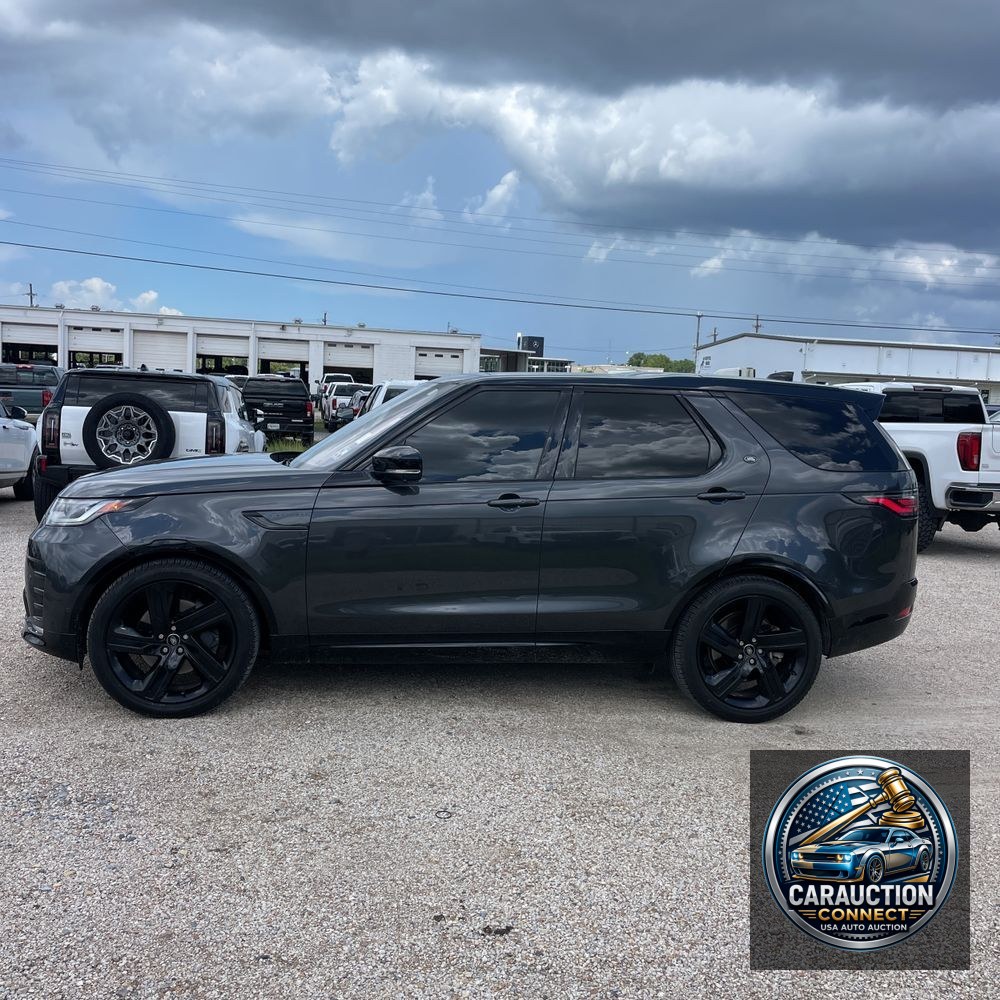 2023 Land Rover Discovery P360 HSE R-Dynamic