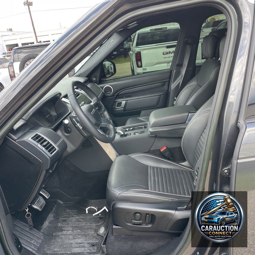 2023 Land Rover Discovery P360 HSE R-Dynamic