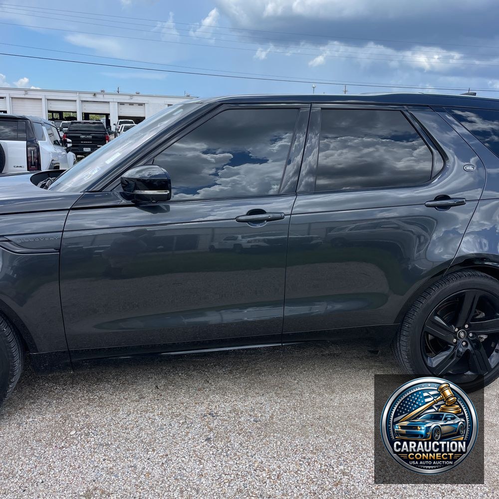 2023 Land Rover Discovery P360 HSE R-Dynamic