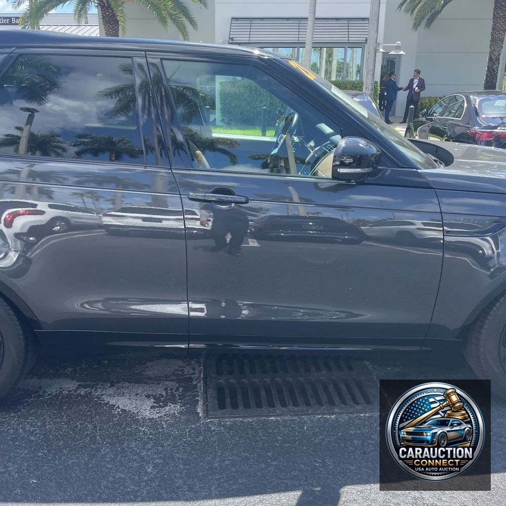 2023 Land Rover Discovery P360 HSE R-Dynamic