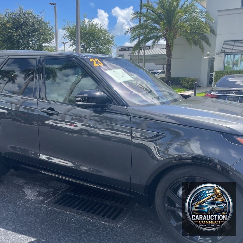 2023 Land Rover Discovery P360 HSE R-Dynamic
