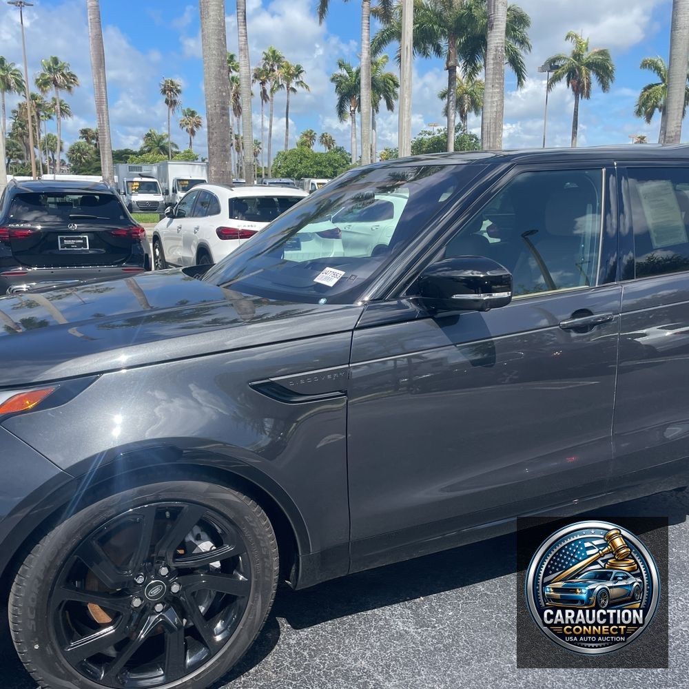 2023 Land Rover Discovery P360 HSE R-Dynamic