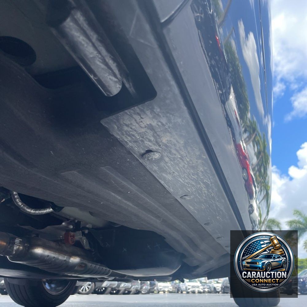 2023 Land Rover Discovery P360 HSE R-Dynamic