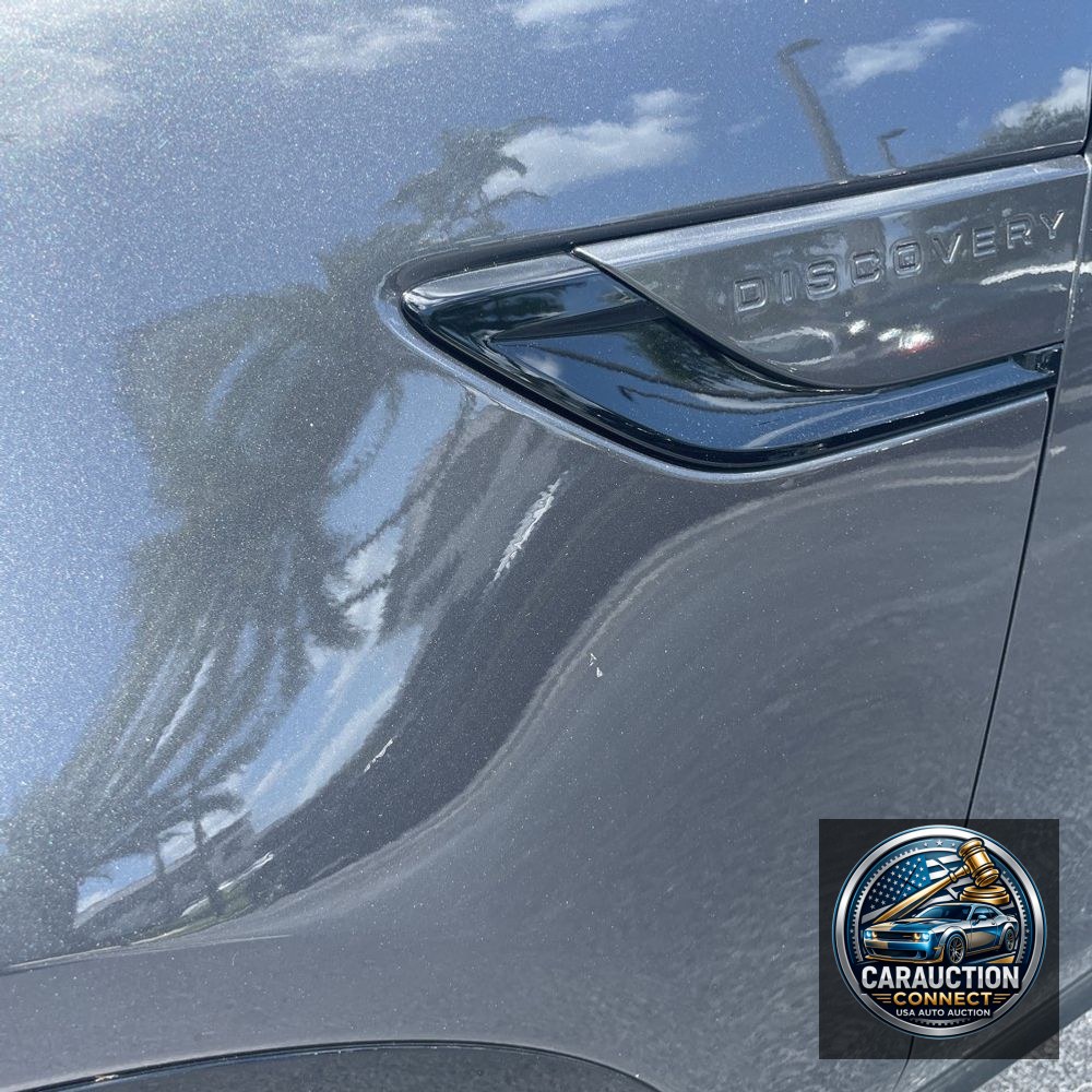 2023 Land Rover Discovery P360 HSE R-Dynamic