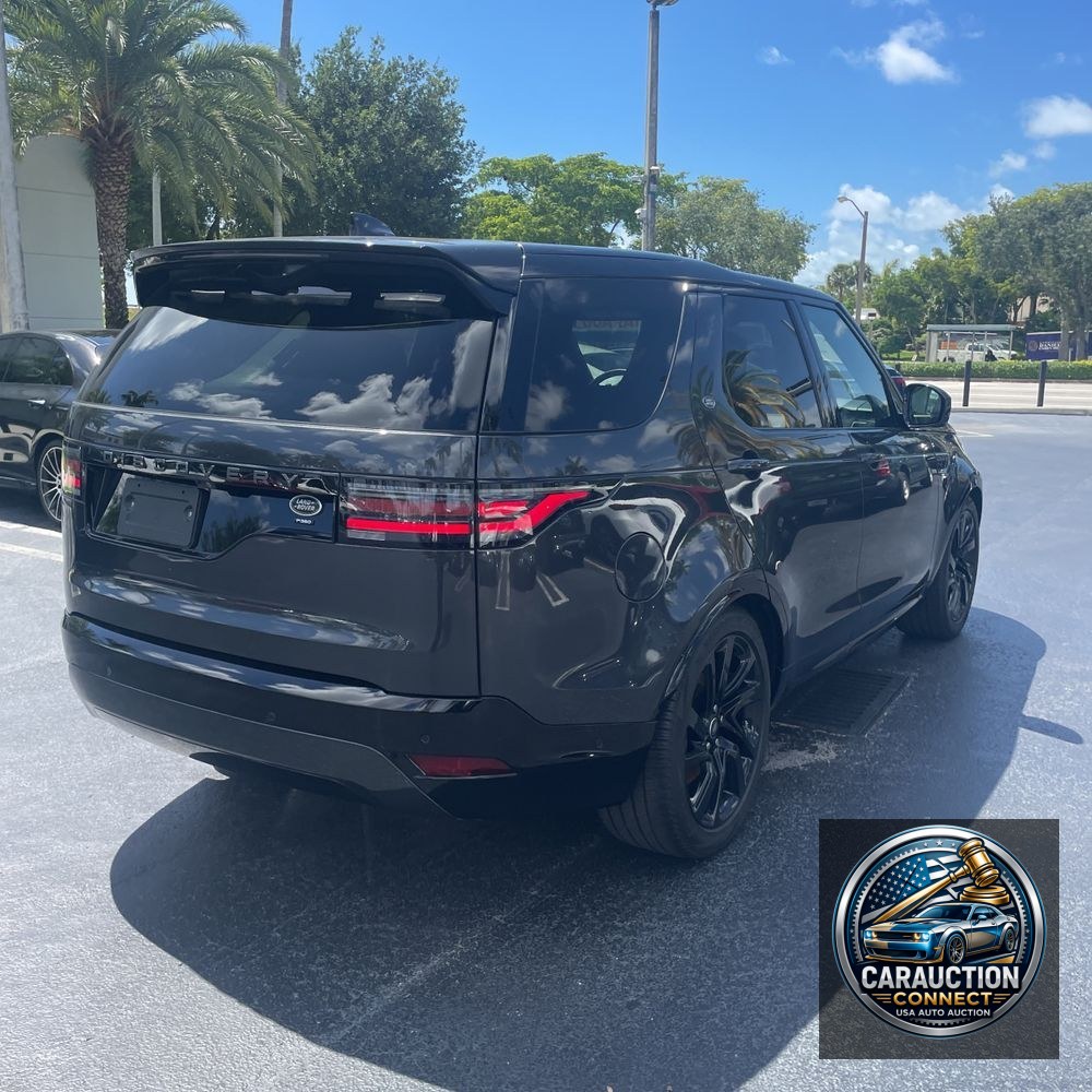 2023 Land Rover Discovery P360 HSE R-Dynamic