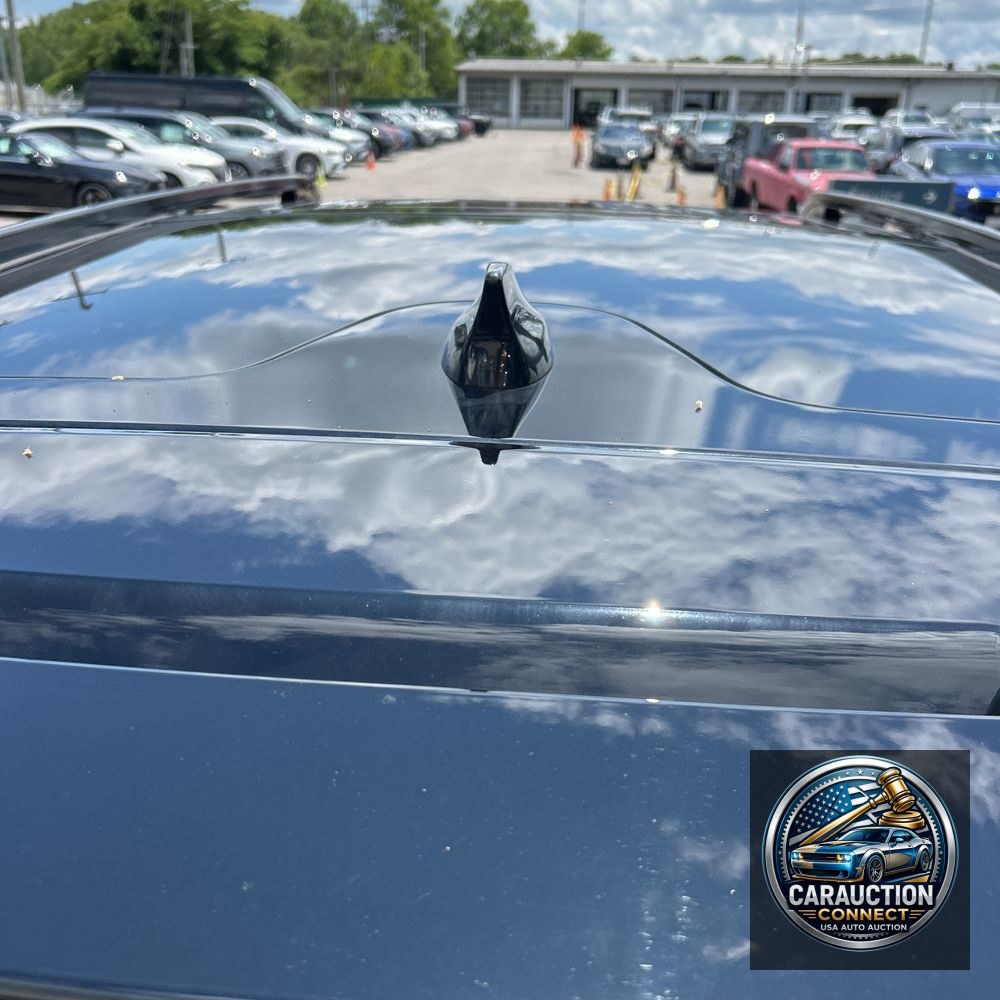 2024 Land Rover Discovery P360 Metropolitan