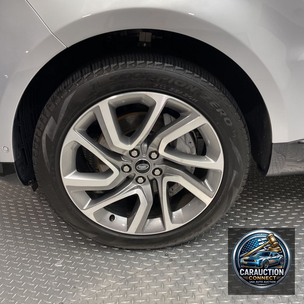 2022 Land Rover Range Rover Sport HSE Silver Edition