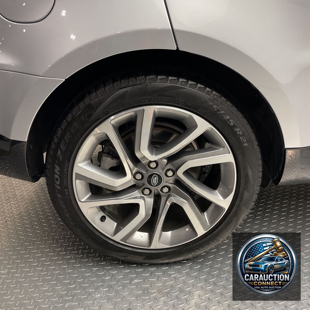 2022 Land Rover Range Rover Sport HSE Silver Edition