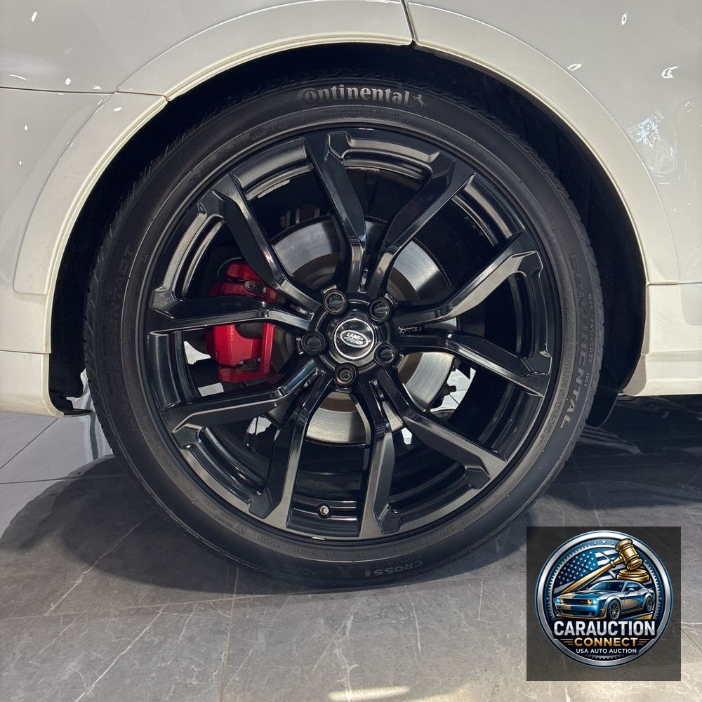 2020 Land Rover Range Rover Sport SVR