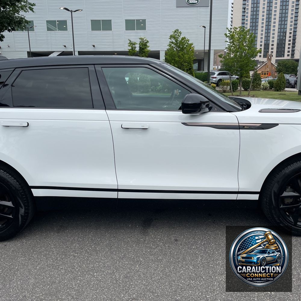 2025 Land Rover Range Rover Velar P250 Dynamic SE