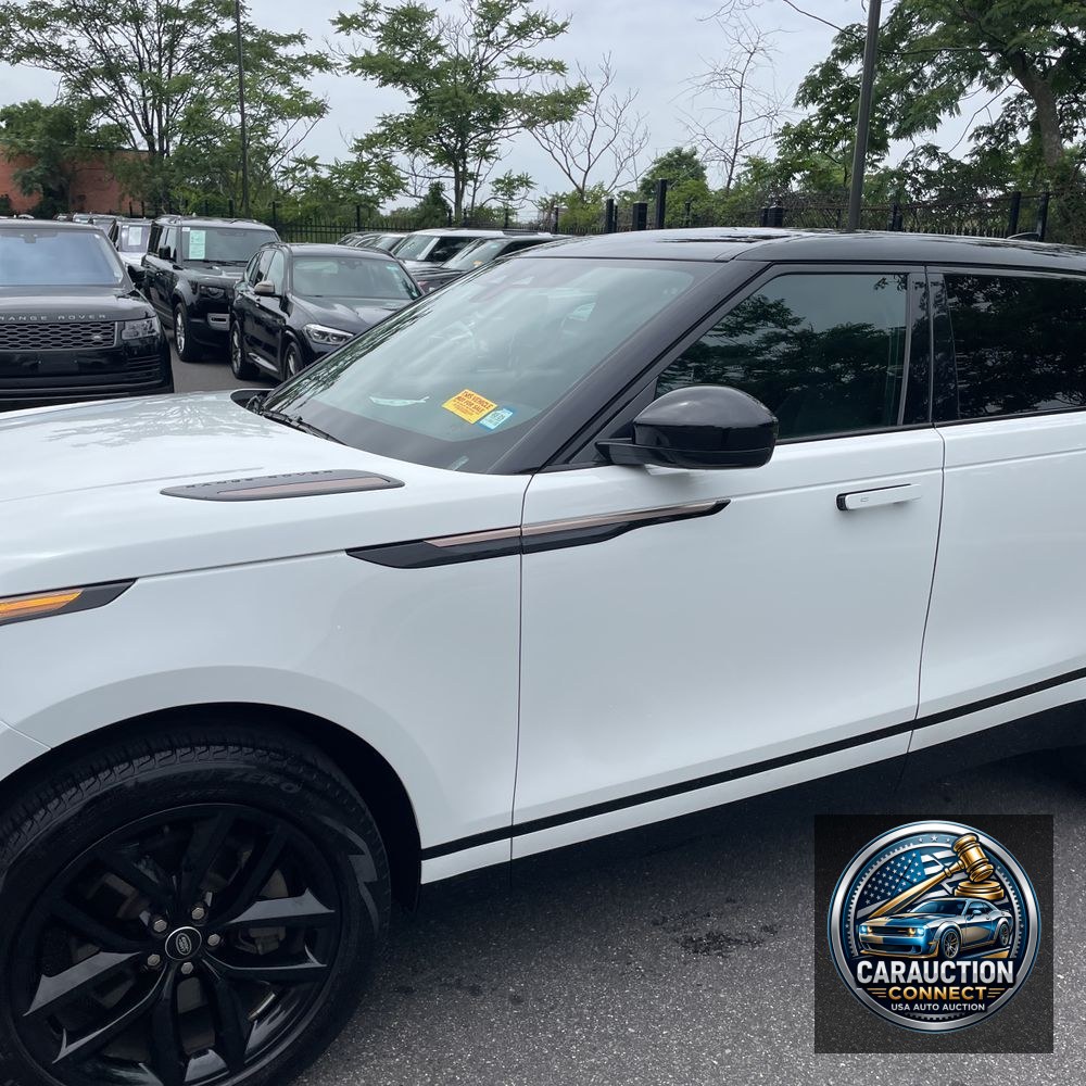 2025 Land Rover Range Rover Velar P250 Dynamic SE
