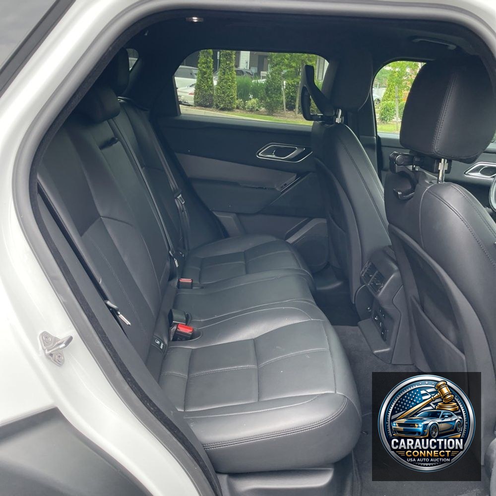 2025 Land Rover Range Rover Velar P250 Dynamic SE