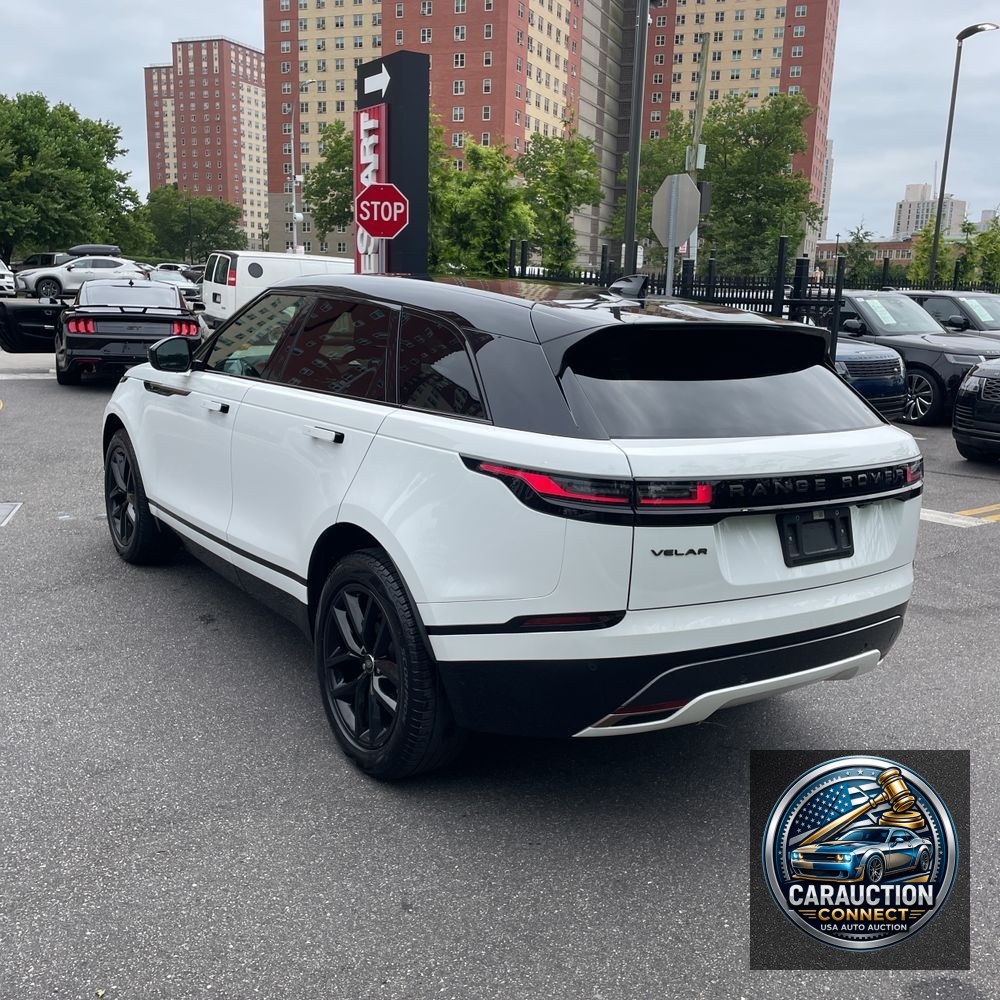 2025 Land Rover Range Rover Velar P250 Dynamic SE