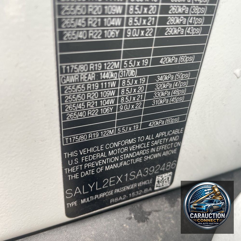 2025 Land Rover Range Rover Velar P250 Dynamic SE