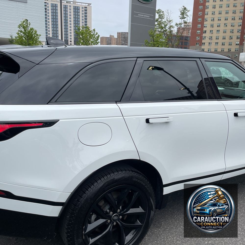 2025 Land Rover Range Rover Velar P250 Dynamic SE
