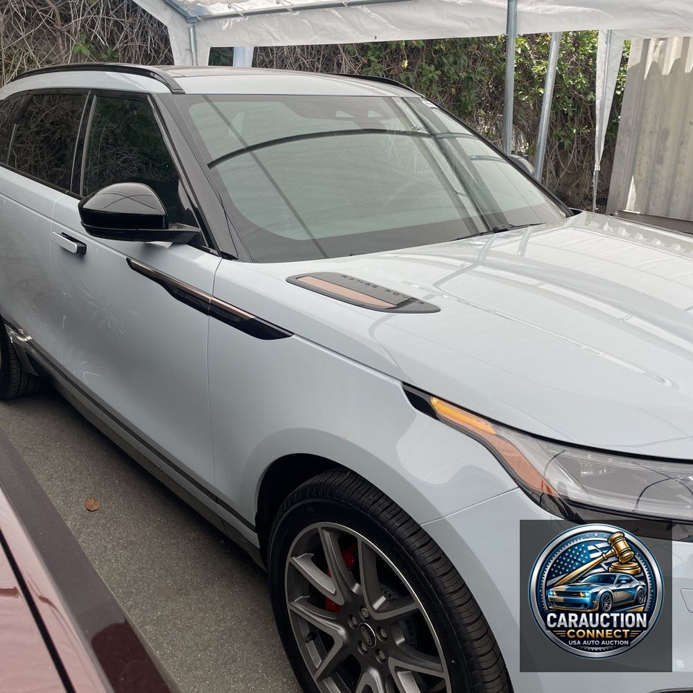 2025 Land Rover Range Rover Velar P250 Dynamic SE