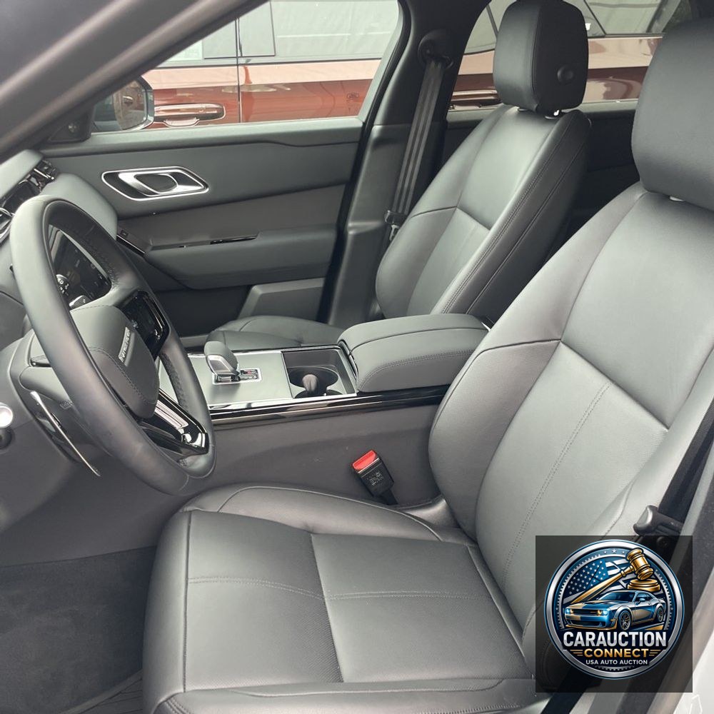 2025 Land Rover Range Rover Velar P250 Dynamic SE