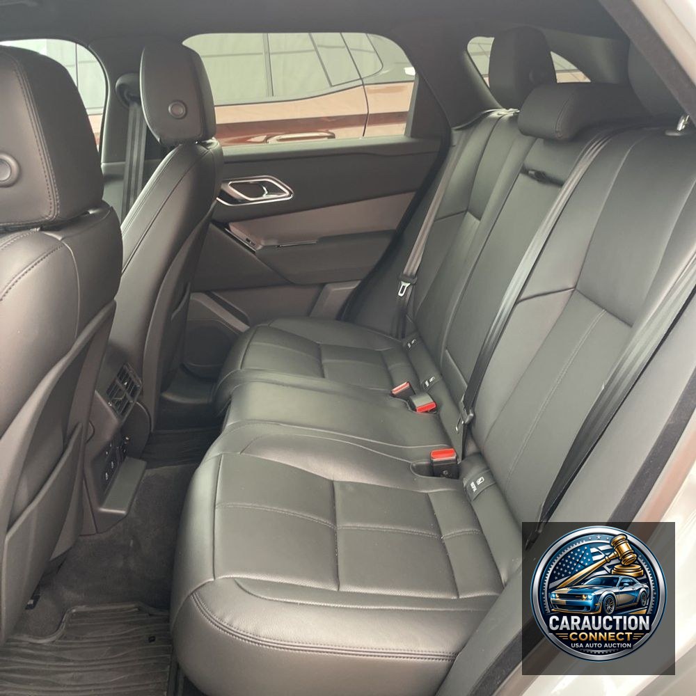 2025 Land Rover Range Rover Velar P250 Dynamic SE