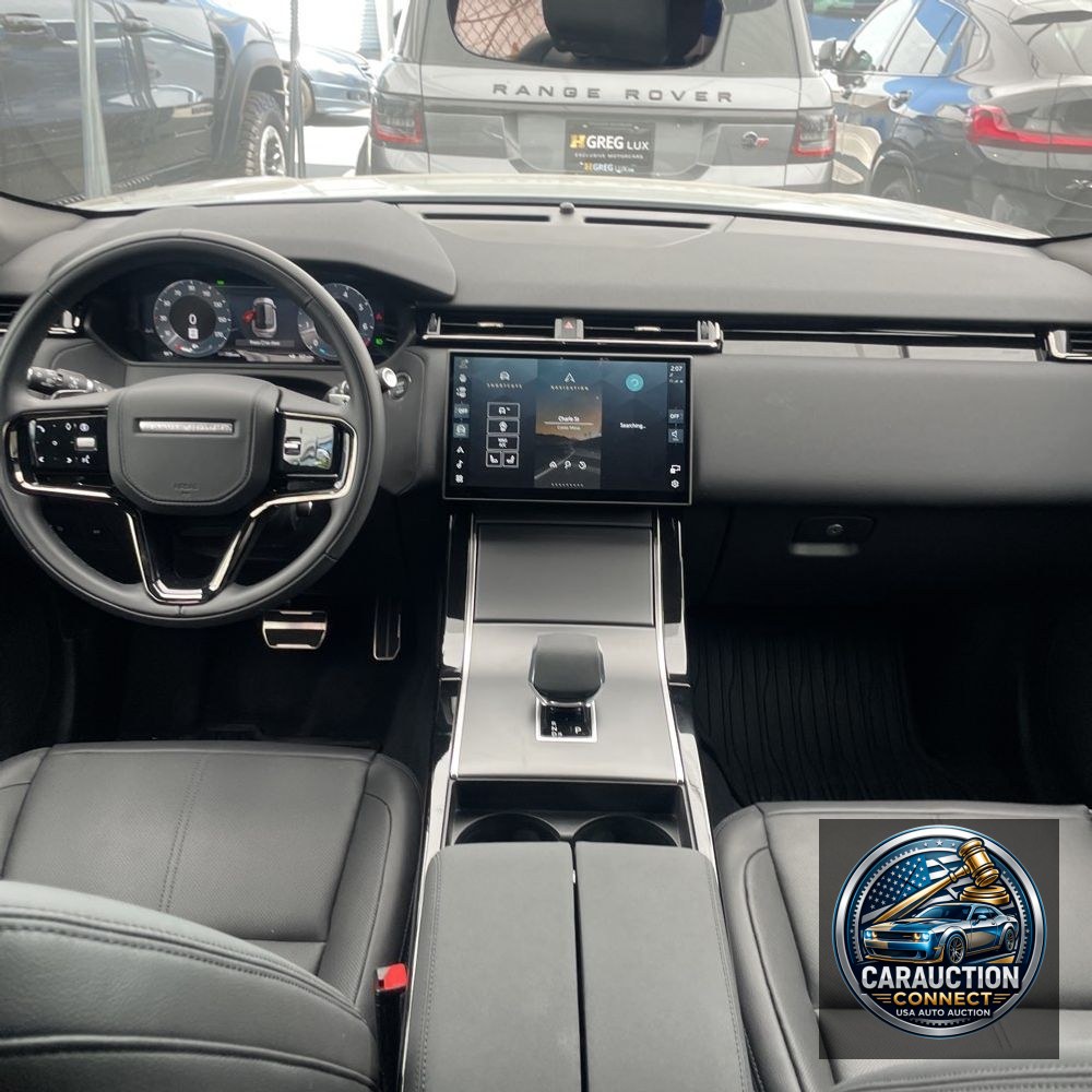 2025 Land Rover Range Rover Velar P250 Dynamic SE