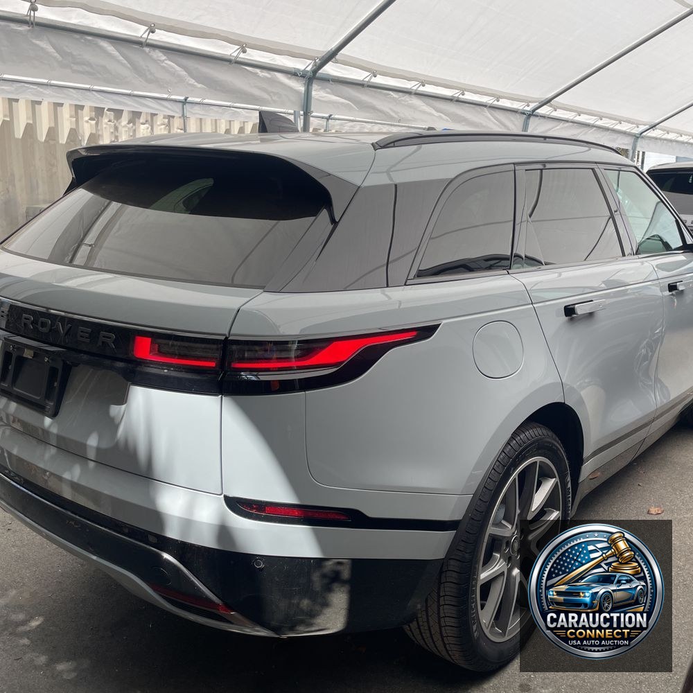 2025 Land Rover Range Rover Velar P250 Dynamic SE