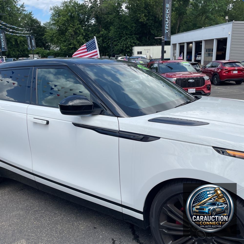 2024 Land Rover Range Rover Velar P250 Dynamic SE